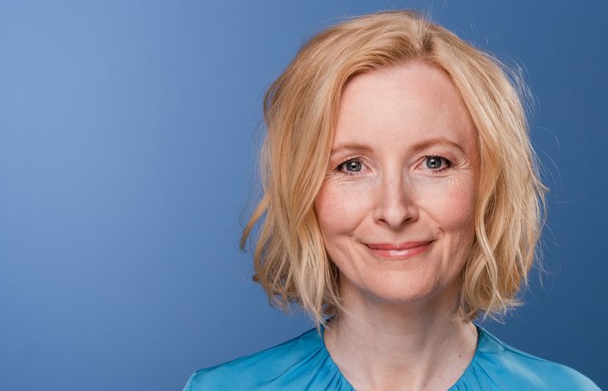 Die Ärztin und Autorin Anne Fleck therapiert behutsam – aber im großen Stil.<span class='image-autor'>Foto: MDR/Kirsten Nijhof</span>