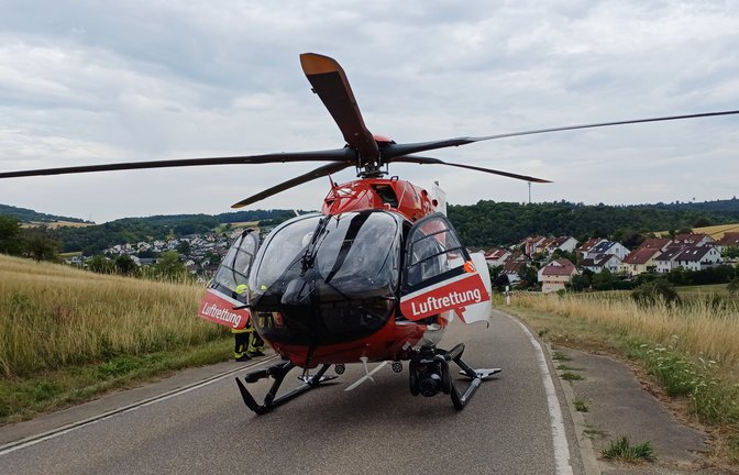 Bislang leistet die DRF Luftrettung den Rettungsflugbetrieb im ganzen Land, hier der Hubschrauber aus Pattonville im Einsatz bei einem Unfall in Eberdingen am Sonntag.       <span class='image-autor'>Foto: Rücker</span>