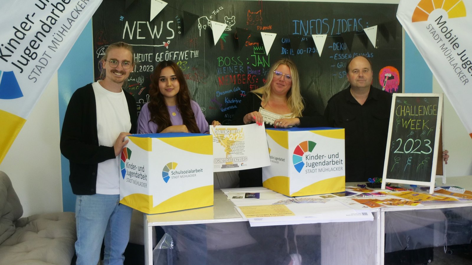 Malte Hinrichs, Selin Melisa Keskin, Nathalie Pavan und Michael Pámer (von links) wollen den Kindern und Jugendlichen, die daheim bleiben, die Sommerferien mit einem abwechslungsreichen Programm versüßen. Foto: Friedrich Malte Hinrichs, Selin Melisa Keskin, Nathalie Pavan und Michael Pámer (von links) wollen den Kindern und Jugendlichen, die daheim bleiben, die Sommerferien mit einem abwechslungsreichen Programm versüßen. Foto: Friedrich