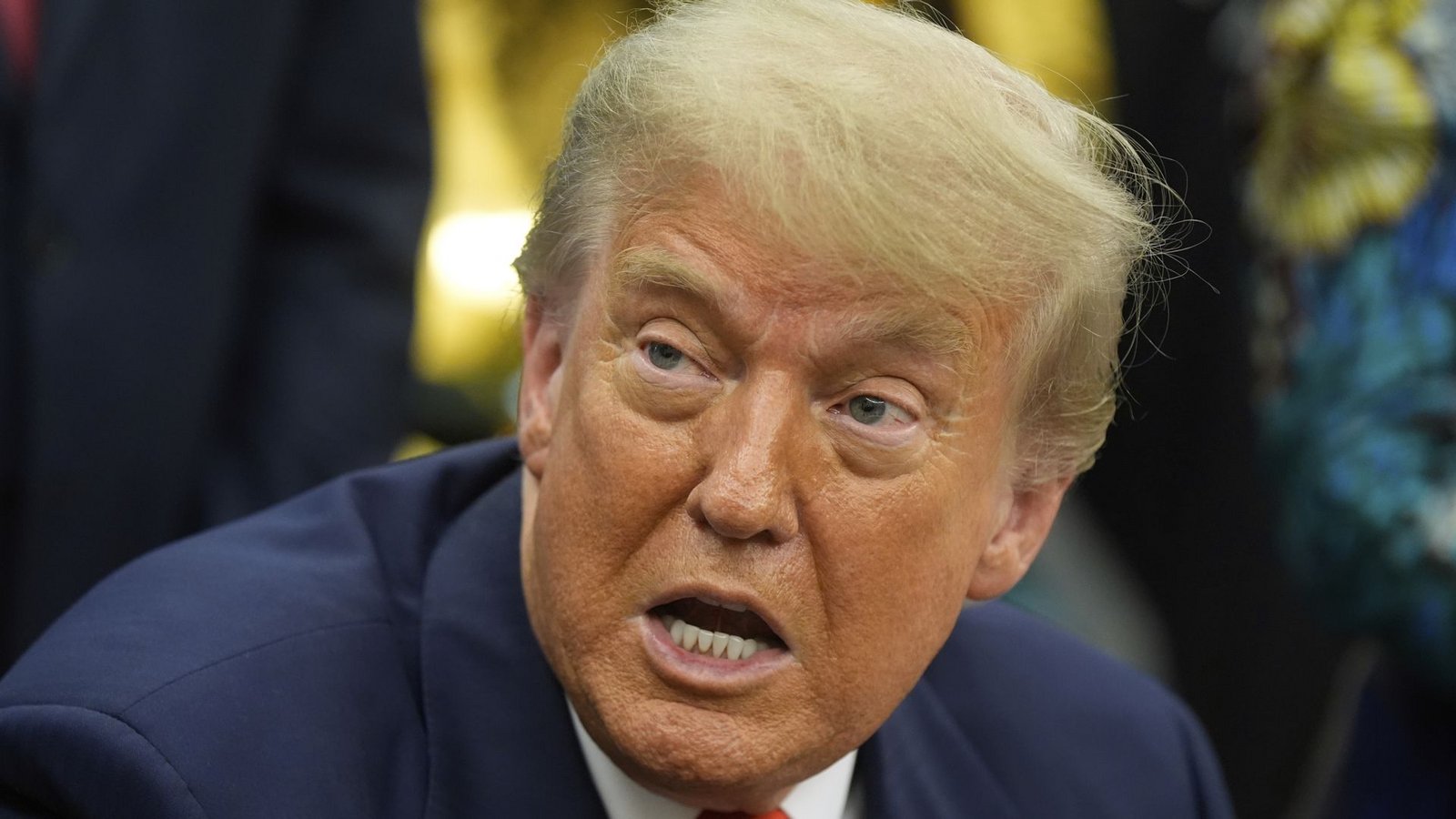 US-Präsident Donald Trump setzt seine verbalen Attacken auf Elon Musk fort. (Archivbild)Foto: AP/dpa/Manuel Balce Ceneta