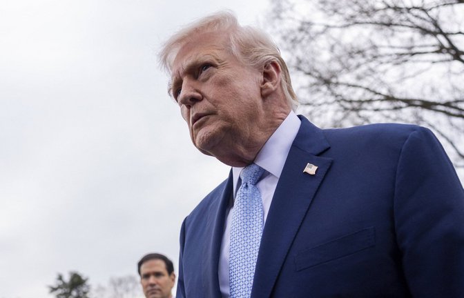 Im Ringen um ein Friedensabkommen hat US-Präsident Donald Trump dem Iran mit Bombardierungen gedroht (Archivfoto).<span class='image-autor'>Foto: IMAGO/ABACAPRESS/IMAGO/Pool/ABACA</span>