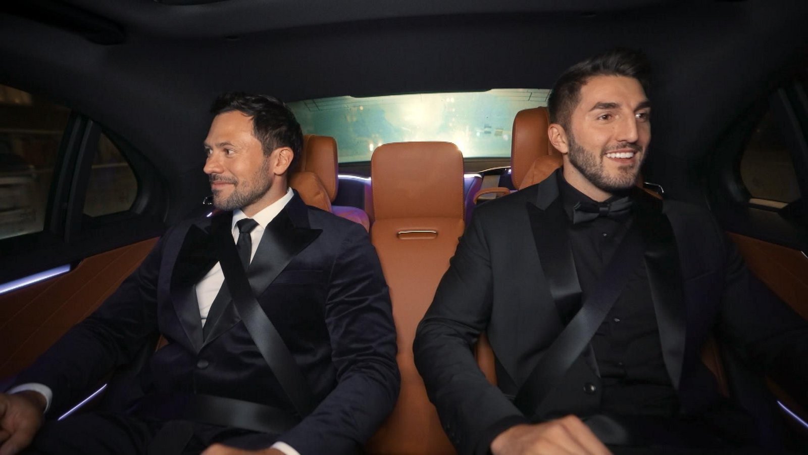 Die Bachelors Sebastian Klaus (links) und Dennis Gries haben sich angefreundet.Foto: RTL/Das große Finale
