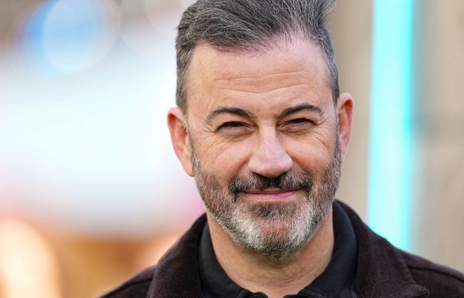 Talkmaster Jimmy Kimmel ist erstmal weg vom Bildschirm. (Archivbild)<span class='image-autor'>Foto: Scott A Garfitt/Invision/AP/dpa</span>