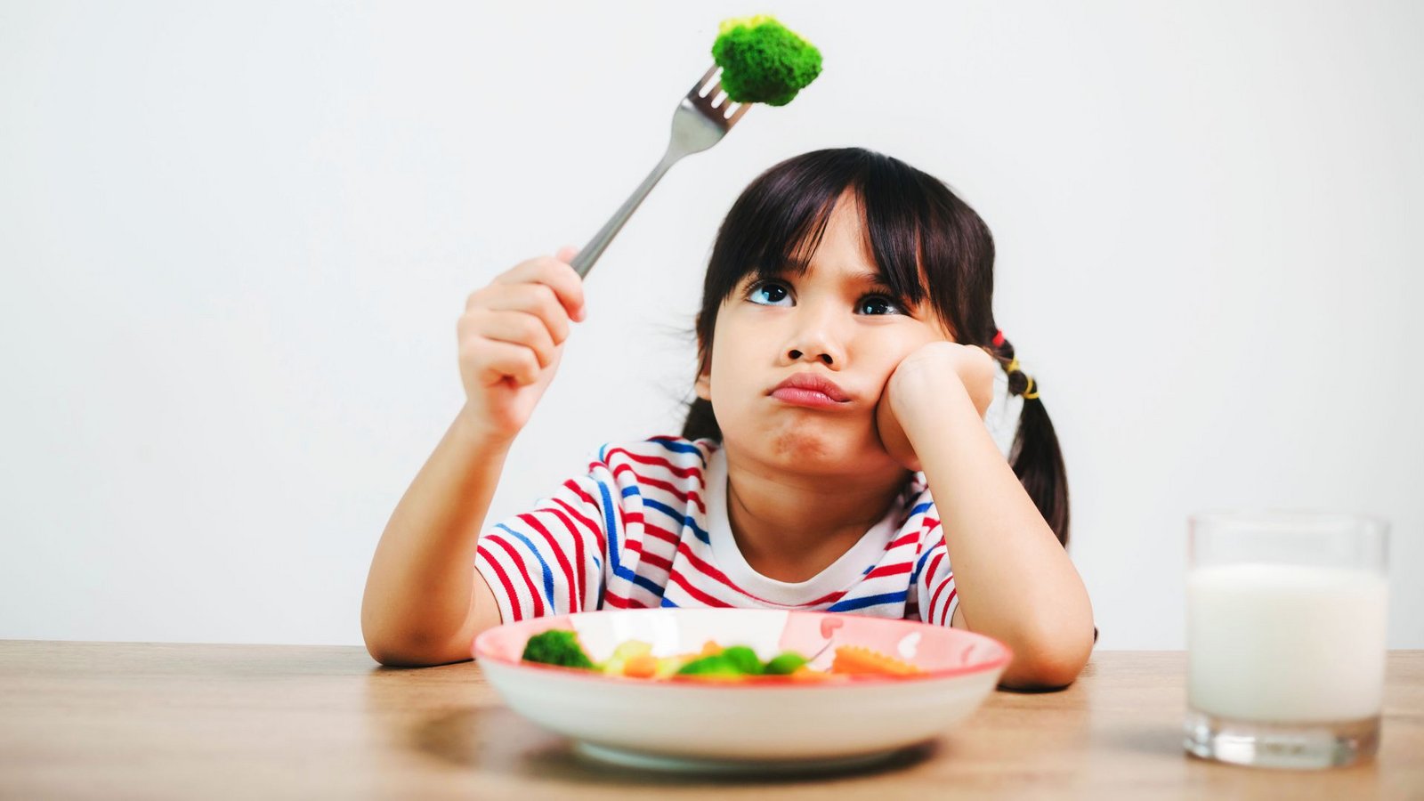 Dass sie etwas essen sollen, weil es gesund ist, kommt bei Kindern meist nicht gut an.Foto: &nbsp;