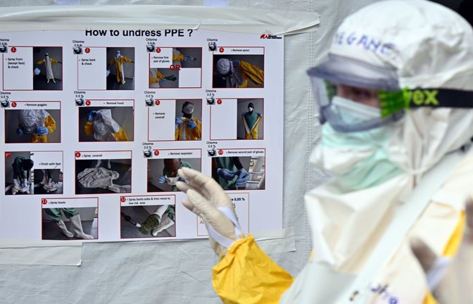 Die hochansteckende Krankheit ist im Kongo noch nicht unter Kontrolle.<span class='image-autor'>Foto: Eric Lalmand/Belga/dpa</span>