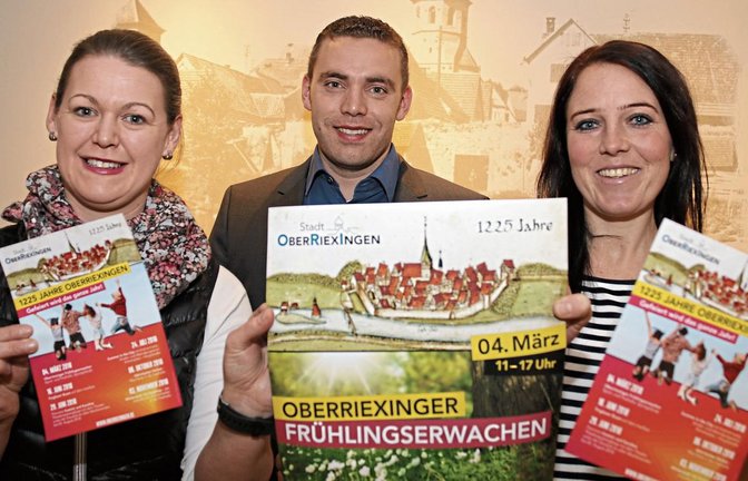 Haben das Jubiläumsprogramm in Oberriexingen auf die Beine gestellt: Susanne Grieble (von links), Bürgermeister Frank Wittendorfer und Kathrin Hüeber. Foto: Bögel
