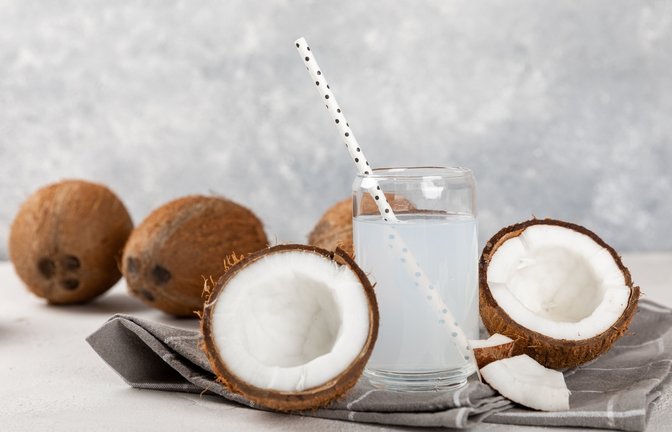 Ein beliebter Snack im Sommer: Die Kokosnuss<span class='image-autor'>Foto: Avocado_studio / shutterstock.com</span>