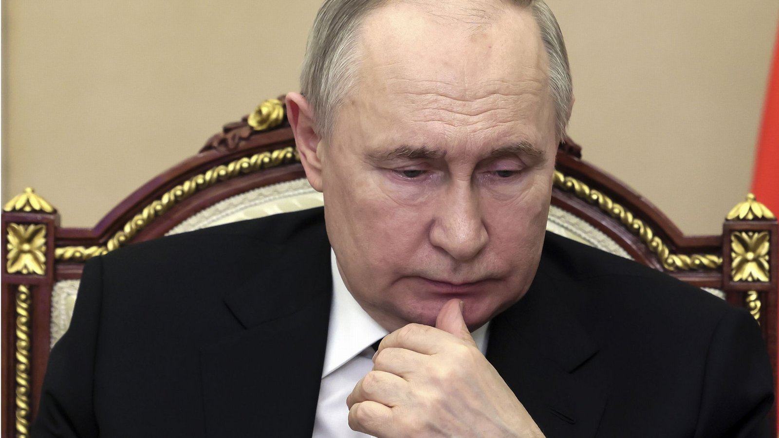 Wladimir Putin, Präsident von Russland, leitet eine Sitzung, in der Maßnahmen in Reaktion auf die Terroranschläge in der Crocus City Hall besprochen werden (Archivfoto).Foto: dpa/Mikhail Metzel Wladimir Putin, Präsident von Russland, leitet eine Sitzung, in der Maßnahmen in Reaktion auf die Terroranschläge in der Crocus City Hall besprochen werden (Archivfoto).Foto: dpa/Mikhail Metzel