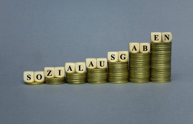 Wer zahlt die Kosten für die Behandlung von Bürgergeldempfängern?<span class='image-autor'>Foto: IMAGO/Steinach</span>