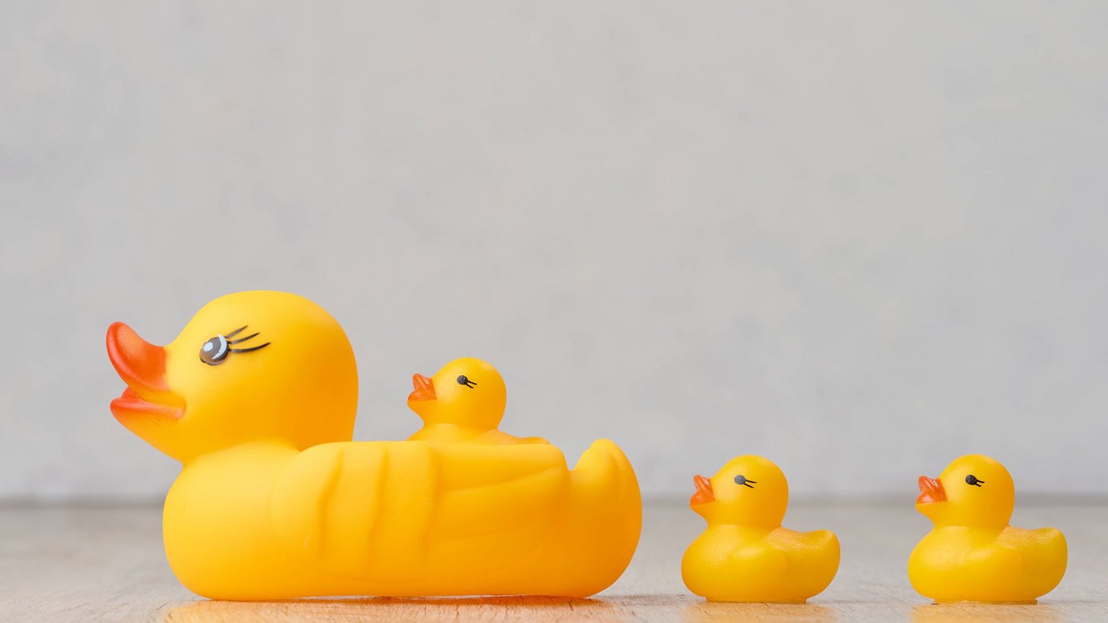 In Kinderspielzeug stecken sie als Weichmacher in Form von Phthalaten.Foto: IMAGO/Zoonar/IMAGO/Zoonar.com/DANKO N In Kinderspielzeug stecken sie als Weichmacher in Form von Phthalaten.Foto: IMAGO/Zoonar/IMAGO/Zoonar.com/DANKO N