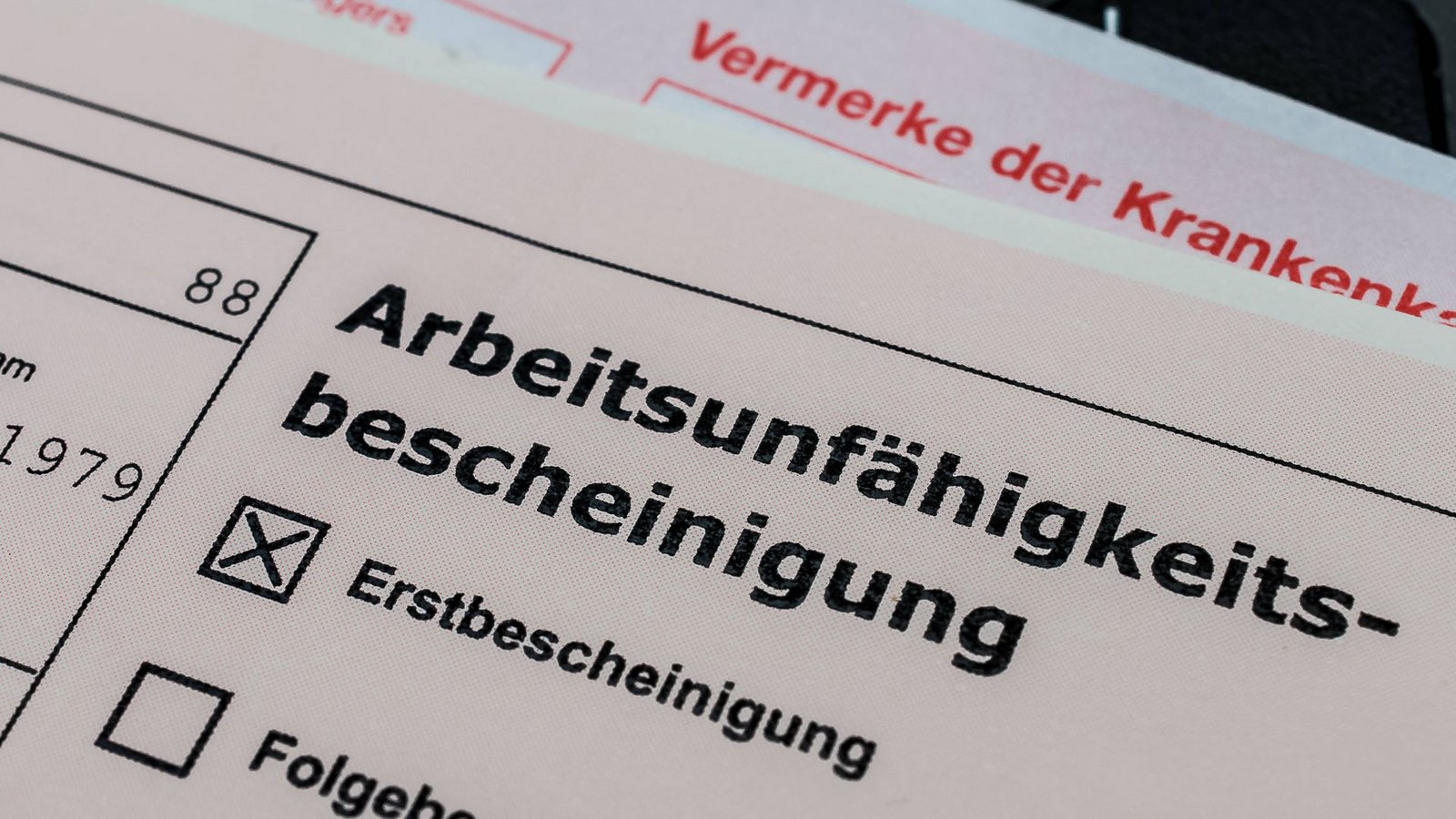 Wie meldet man sich krank?