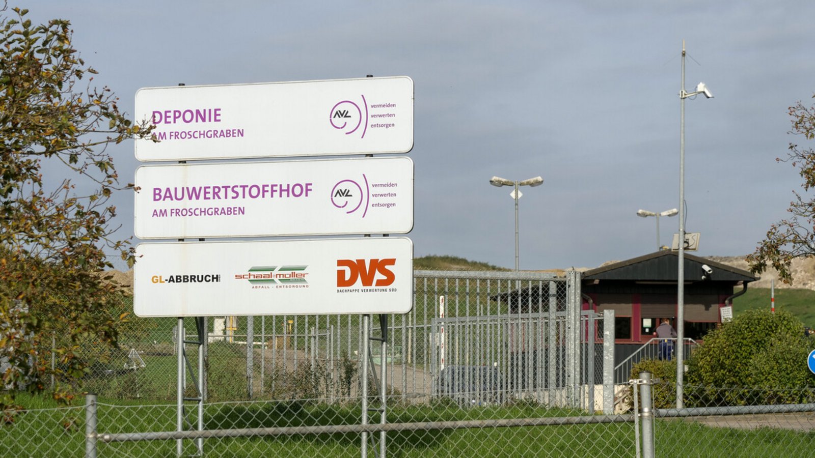 Noch nimmt die Deponie Am Froschgraben in der Nähe von Schwieberdingen im Kreis Ludwigsburg Erdaushub aus der Region Stuttgart auf.Foto: Simon Granville/Simon Granville Noch nimmt die Deponie Am Froschgraben in der Nähe von Schwieberdingen im Kreis Ludwigsburg Erdaushub aus der Region Stuttgart auf.Foto: Simon Granville/Simon Granville
