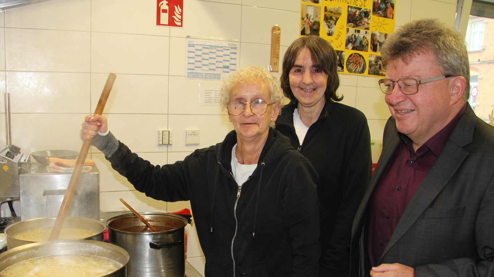 In der Tagesstätte wird an jedem Wochentag ein kostengünstiges Mittagessen für Bedürftige gekocht. Der Geschäftsführer Reiner Knödler möchte die Angebote künftig erweitern. Foto: Banholzer
