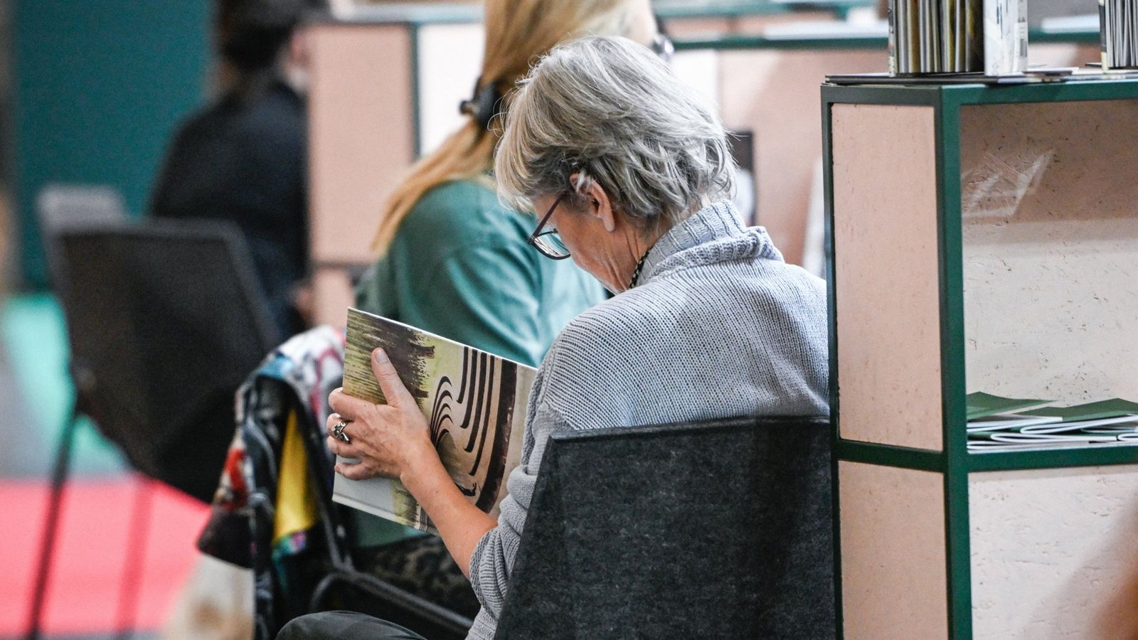 Wie gut können Erwachsene lesen und rechnen? Damit hat sich jetzt eine eigene Studie beschäftigt.Foto: KNA/Julia Steinbrecht Wie gut können Erwachsene lesen und rechnen? Damit hat sich jetzt eine eigene Studie beschäftigt.Foto: KNA/Julia Steinbrecht