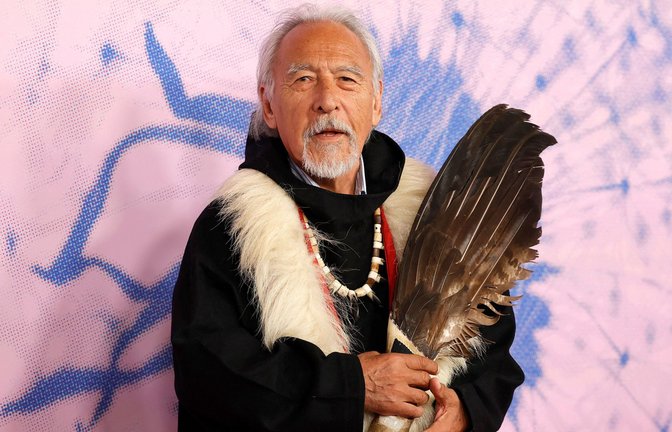 Angaangaq Angakkorsuaq, Schamane der indigenen Kalaallit aus Grönland, ist einer der Preisträger. Er wurde als „The Visionary“ geehrt.<span class='image-autor'>Foto: Getty Images via AFP/FRAZER HARRISON</span>