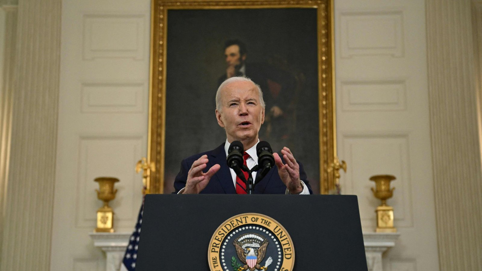 US-Präsident Biden kündigte am Mittwoch ein sofortiges neues Militärpaket an.Foto: AFP/JIM WATSON