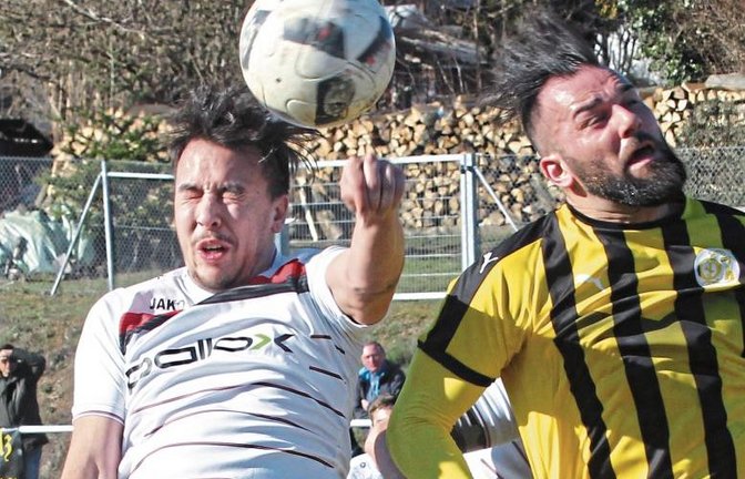 Joni Rodrigues Marques (links) fehlt der SGM Riexingen bis auf weiteres. Er hat sich in der Vorbereitung auf die neue Saison das Kreuzband gerissen. Foto: Nachreiner