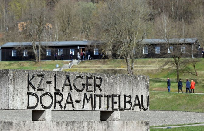 Konzentrationslagers Mittelbau-Dora: KZ-Gedenkstätten in Deutschland sprechen sich gegen verpflichtende Gedenkstättenbesuche für Schüler aus.<span class='image-autor'>Foto: dpa/Martin Schutt</span>