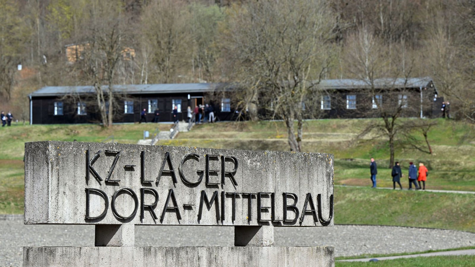 Konzentrationslagers Mittelbau-Dora: KZ-Gedenkstätten in Deutschland sprechen sich gegen verpflichtende Gedenkstättenbesuche für Schüler aus.Foto: dpa/Martin Schutt Konzentrationslagers Mittelbau-Dora: KZ-Gedenkstätten in Deutschland sprechen sich gegen verpflichtende Gedenkstättenbesuche für Schüler aus.Foto: dpa/Martin Schutt