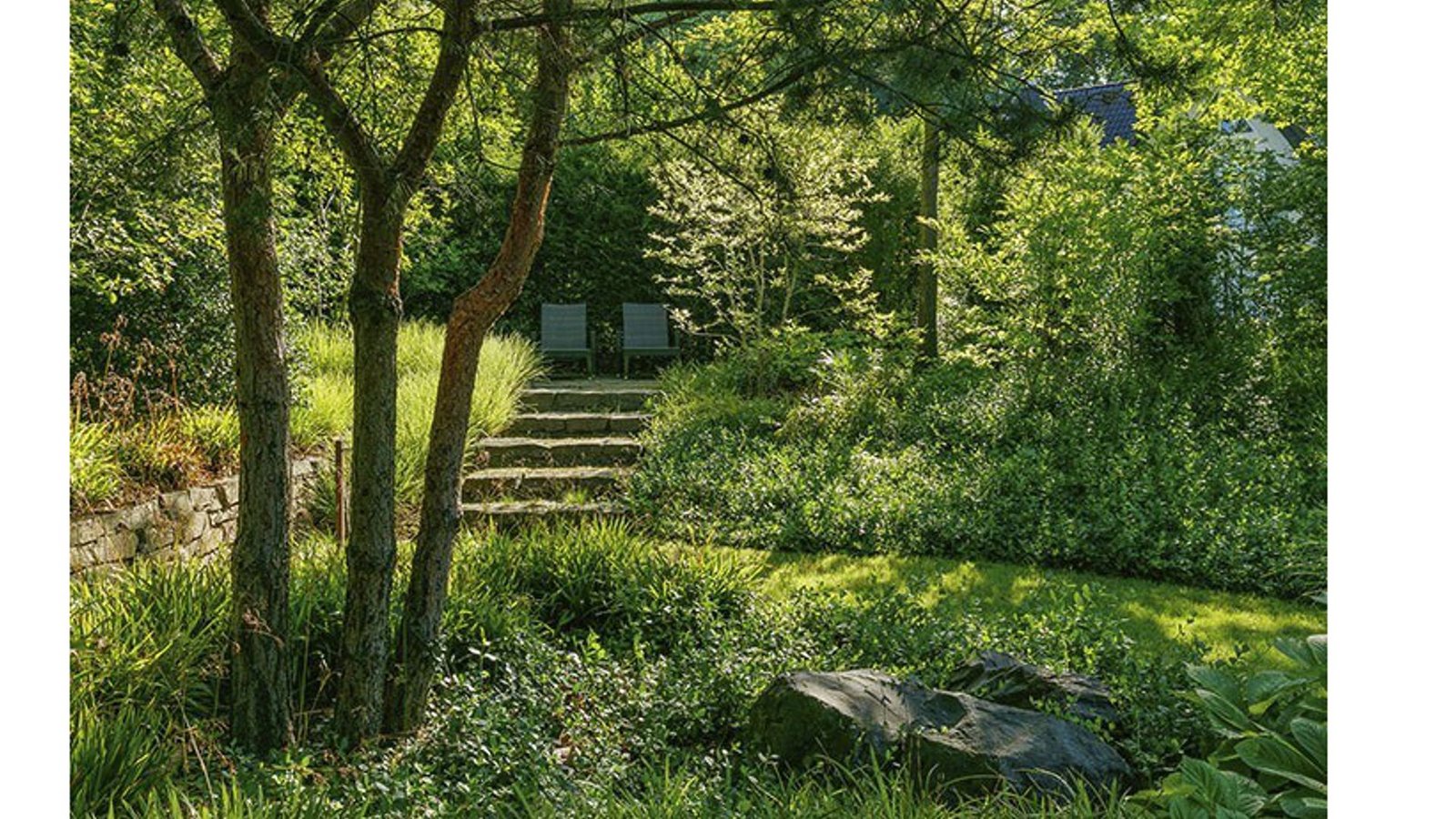 Eine weitere Anerkennung ging an die WKM Landschaftsarchitekten GmbH mit dem Projekt „Stiller Garten mit Waldcharakter“ am Niederrhein.Foto: Edel­r­ot Fo­to­gra­fie & Kom­mu­ni­ka­ti­onsde­sign, Rene Ro­eter­ink