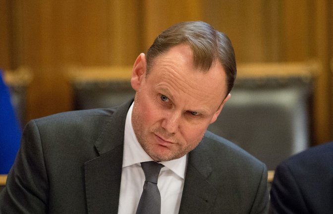 Hamburgs Innensenator Andy Grote (SPD) sucht nach Wegen, Abschiebungen von Gefährdern nach Kabul möglich zu machen.<span class='image-autor'>Foto: dpa/Axel Heimken</span>