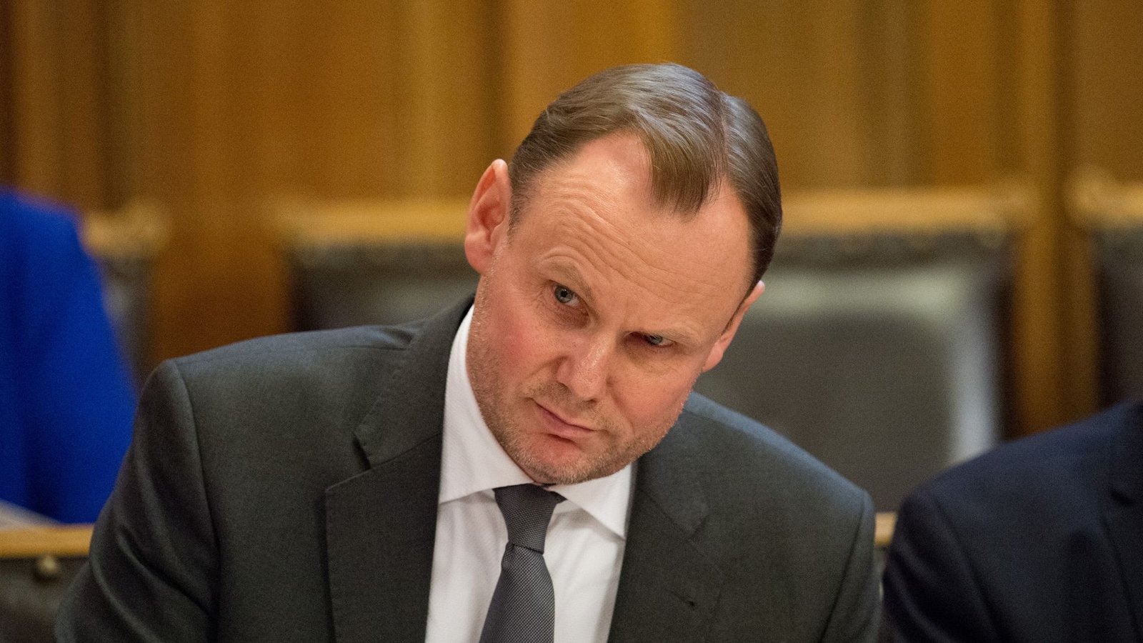 Hamburgs Innensenator Andy Grote (SPD) sucht nach Wegen, Abschiebungen von Gefährdern nach Kabul möglich zu machen.Foto: dpa/Axel Heimken Hamburgs Innensenator Andy Grote (SPD) sucht nach Wegen, Abschiebungen von Gefährdern nach Kabul möglich zu machen.Foto: dpa/Axel Heimken