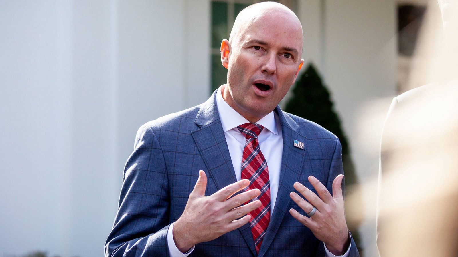 Spencer Cox, Gouverneur von Utah, bestätigt die Festnahme eines Tatverdächtigen im Fall Charlie Kirk (Archivfoto).Foto: IMAGO/NurPhoto/IMAGO/Allison Bailey Spencer Cox, Gouverneur von Utah, bestätigt die Festnahme eines Tatverdächtigen im Fall Charlie Kirk (Archivfoto).Foto: IMAGO/NurPhoto/IMAGO/Allison Bailey
