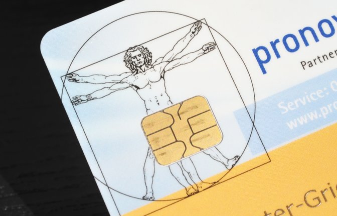 So gehen Sie vor, wenn die Krankenkassenkarte abgelaufen ist.<span class='image-autor'>Foto: nitpicker / shutterstock.com</span>