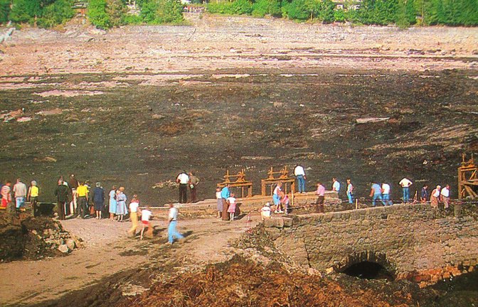Der leere Stausee sah aus wie eine Mondlandschaft.<span class='image-autor'>Foto: Archiv/Zapf</span>