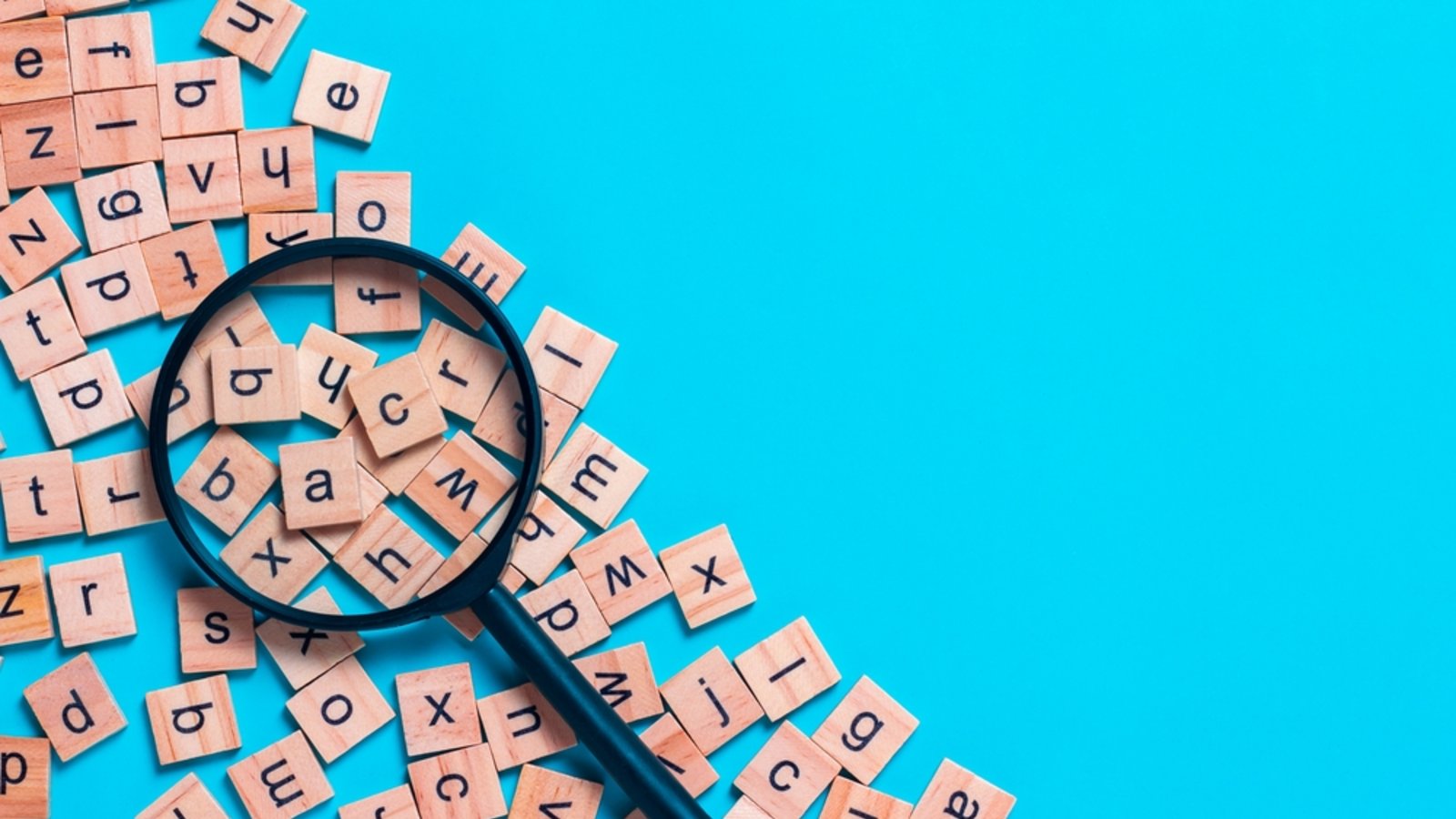 Akronyme werden vor allem in Chats gerne verwendet.Foto: Kongpraphat / shutterstock.com Akronyme werden vor allem in Chats gerne verwendet.Foto: Kongpraphat / shutterstock.com