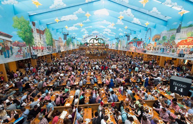 Das Oktoberfest findet 2022 wieder statt.<span class='image-autor'>Foto: dpa/Matthias Balk</span>