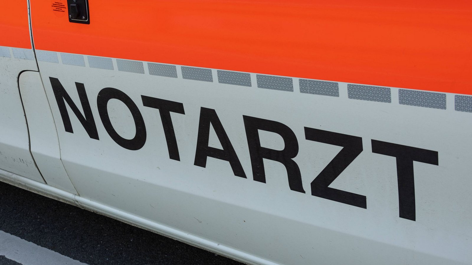 Ein 19-jähriger Motorradfahrer ist am Freitag bei einem Verkehrsunfall getötet worden (Symbolfoto).Foto: IMAGO/Fotostand Ein 19-jähriger Motorradfahrer ist am Freitag bei einem Verkehrsunfall getötet worden (Symbolfoto).Foto: IMAGO/Fotostand