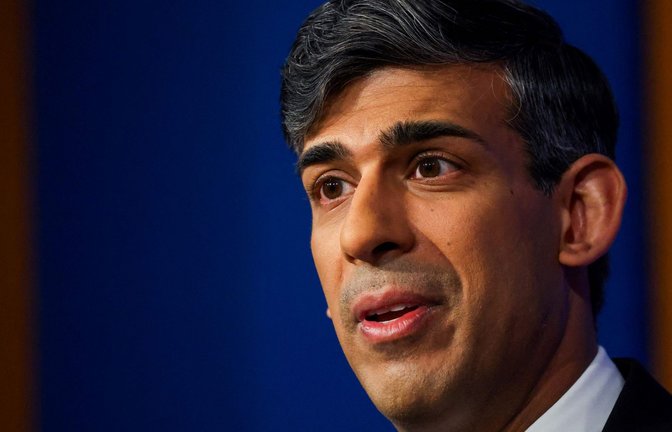 Die Regierungspartei von Premierminister Sunak liegt laut Unfragen hinter der oppositionellen Labour-Partei.<span class='image-autor'>Foto: AFP/TOBY MELVILLE</span>