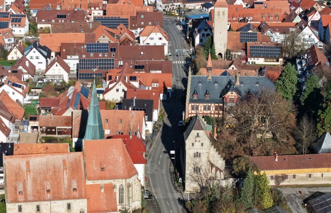 In der Nussdorfer Martinstraße (Mitte) stehen Sanierungsarbeiten an. Archivfoto: VKZ/Küppers