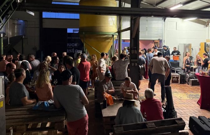 Der Sundowner der Weingärtner Marbach wurde während des Unwetter zum Akustik-Konzert.<span class='image-autor'>Weingärtner Marbach</span>