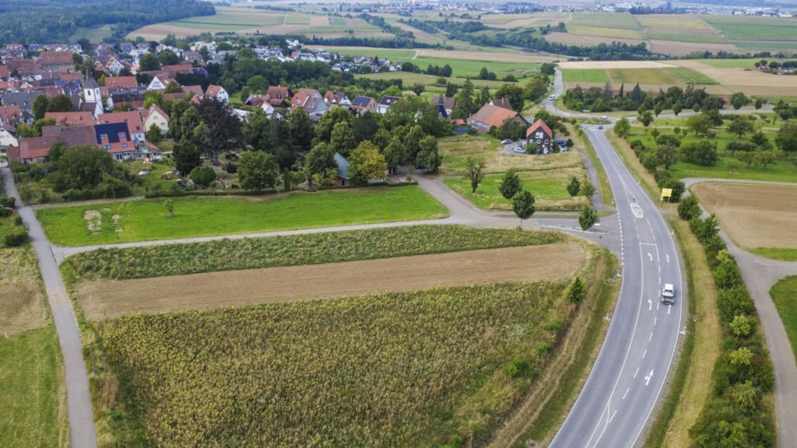 Ein großer Teil der Stadt entlang der Umfahrung in Schöckingen wird bebaut, mit dabei ist auch ein Pflegeheim.Simon Granville Ein großer Teil der Stadt entlang der Umfahrung in Schöckingen wird bebaut, mit dabei ist auch ein Pflegeheim.Simon Granville