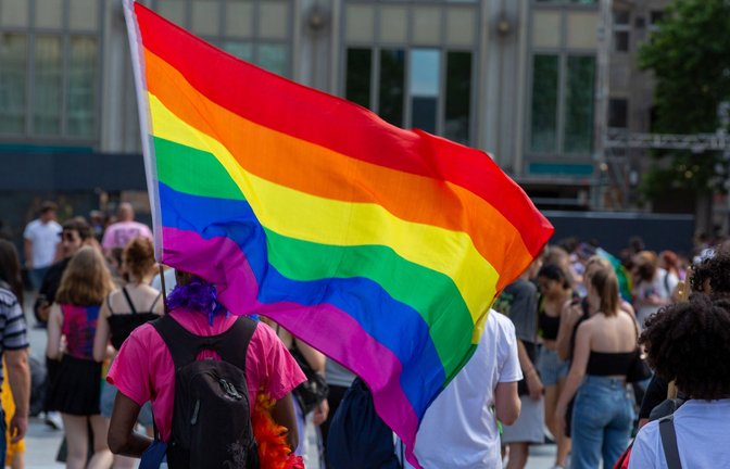 Beim CSD in Pforzheim blieb es friedlich (Archivbild).<span class='image-autor'>Foto: IMAGO/CHROMORANGE/IMAGO/Martin Schroeder</span>