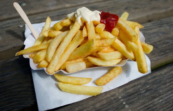 Pommes können Transfette enthalten.<span class='image-autor'>Foto: dpa/Christoph Schmidt</span>