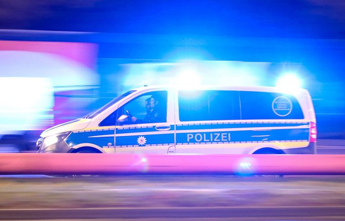 Die Polizei im Einsatz (Symbolbild)<span class='image-autor'>Foto: IMAGO/Maximilian Koch</span>