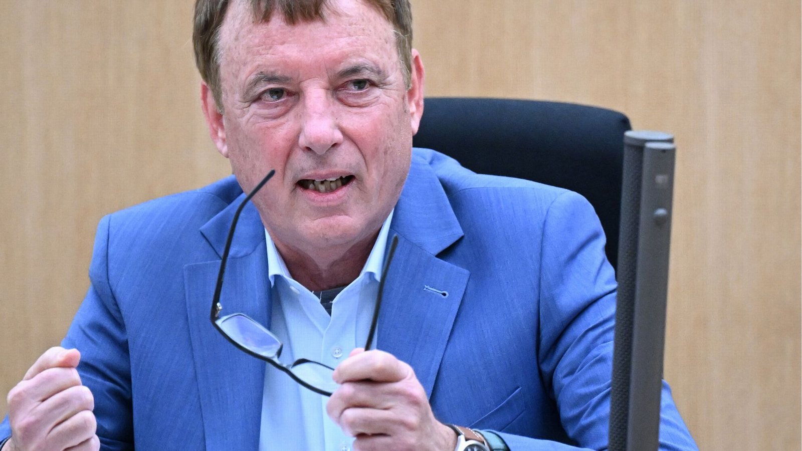 Streitbarer Wertebeauftragter: Jörg Krauss bei einer Aussage vor dem Untersuchungsausschuss zum Inspekteur der Polizei in diesem JanuarFoto: Bernd Weißbrod/dpa