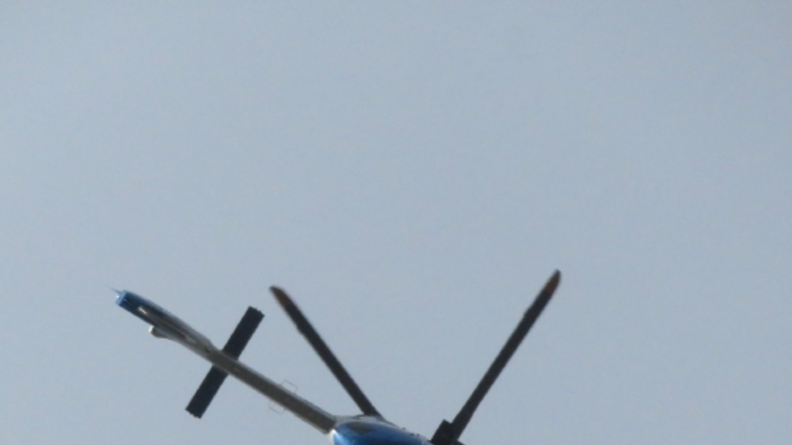Hebt ab: ein Polizeihubschrauber. Archivfoto: Arning/VKZ Hebt ab: ein Polizeihubschrauber. Archivfoto: Arning/VKZ