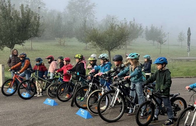 Die Kinder sind startklar.  <span class='image-autor'>Fotos: p</span>