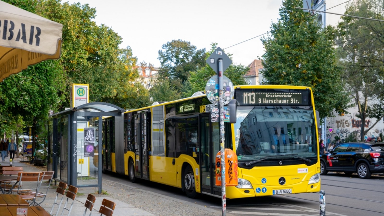Mit dem Deutschlandticket einfach in den Bus steigen?Foto: Jaz_Online / shutterstock.com