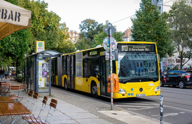 Mit dem Deutschlandticket einfach in den Bus steigen?<span class='image-autor'>Foto: Jaz_Online / shutterstock.com</span>