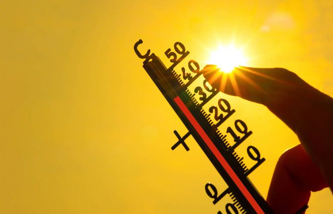Warum Deutschland gerade unter extremer Hitze leidet, welche Wetterlage dahintersteckt und weshalb die Belastung in den kommenden Tagen noch deutlich zunehmen könnte.<span class='image-autor'>Foto: Corri Seizinger / Shutterstock.com</span>