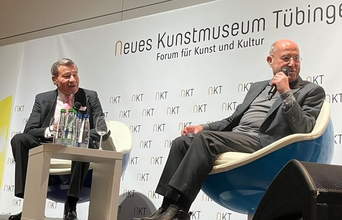 Wolfgang Grupp (links) und Gregor Gysi in Tübingen im Gespräch<span class='image-autor'>Foto: Sascha Maier/STZN</span>