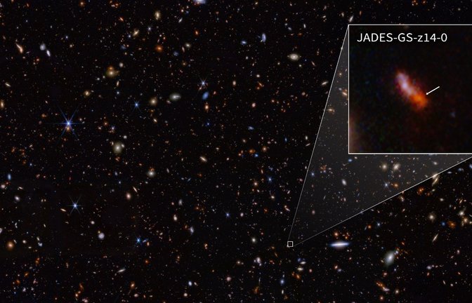 Mit dem James-Webb-Weltraumteleskop haben Forscher nach eigenen Angaben die bislang älteste  Galaxie im Universum entdeckt. Die Galaxie JADES-GS-z14-0 existierte demnach bereits knapp 300 Millionen Jahre nach dem Urknall vor rund 13,5 Milliarden Jahren.<span class='image-autor'>Foto: Nasa/Esa/CSA/STScI/Brant Robertson (UC Santa Cruz)/Ben Johnson (CfA)/Sandro Tacchella (Cambridge)/Phill Cargile (CfA)/dpa</span>
