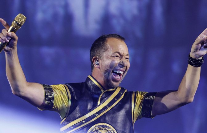 Gute Laune: DJ Bobo bei seiner „EVOLUT30N-Tour“ zum 30-jährigen Bühnenjubiläum im Sommer 2023.<span class='image-autor'>Foto: IMAGO/Future Image</span>