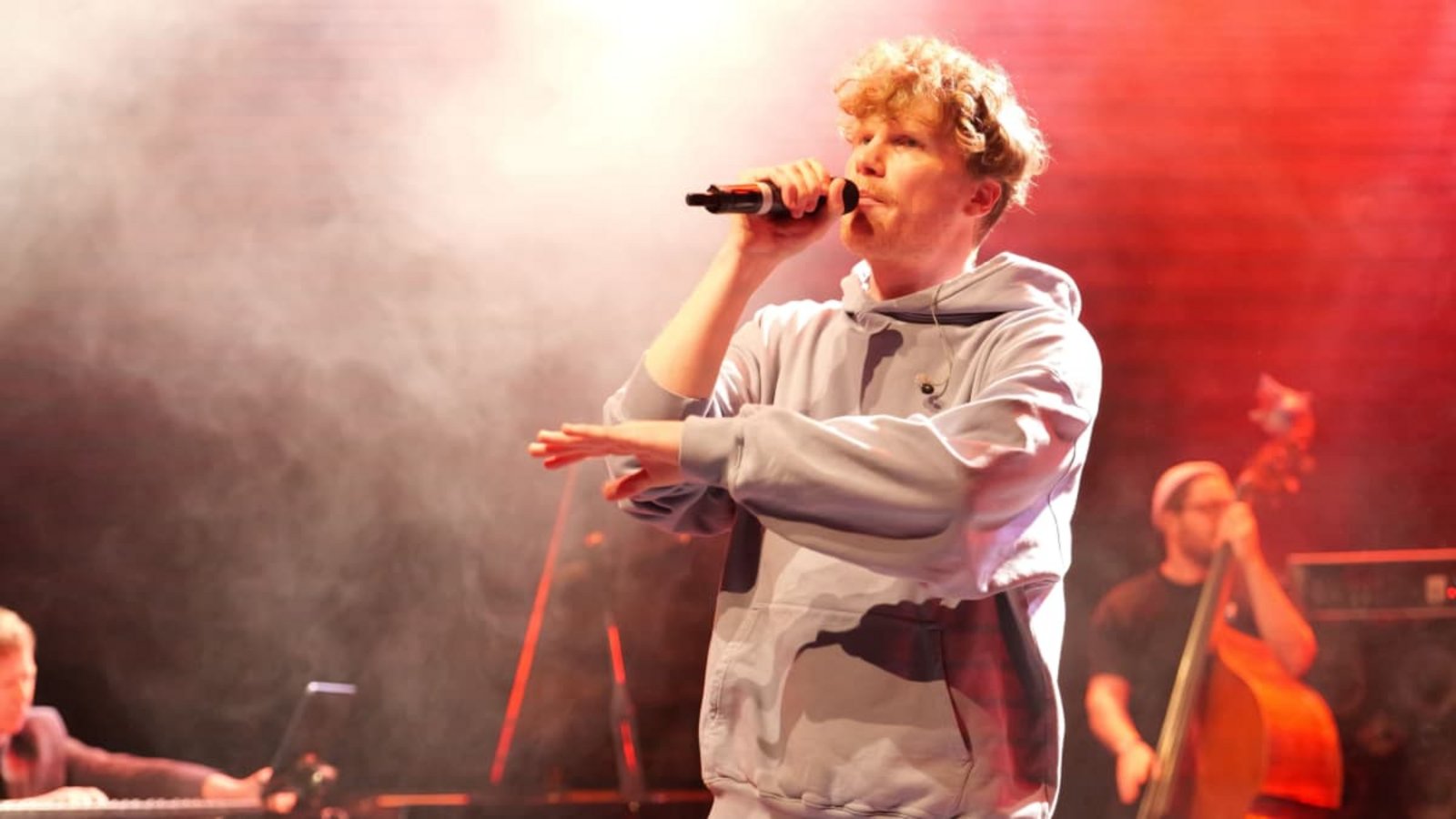 Dexter und Urban Beats Collective haben schon im Theaterhaus gemeinsam performt, nun sind sie heute Abend für umme im Plattenladen Second Hand Records zu hören.Martin Kemeter