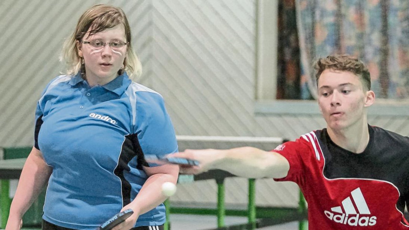 Katharina Strobel und Felix Eisele (beide Großglattbach) stellten das einzige Mixedteam in der C- und D-Klasse-Konkurrenz. Foto: Simecek Katharina Strobel und Felix Eisele (beide Großglattbach) stellten das einzige Mixedteam in der C- und D-Klasse-Konkurrenz. Foto: Simecek